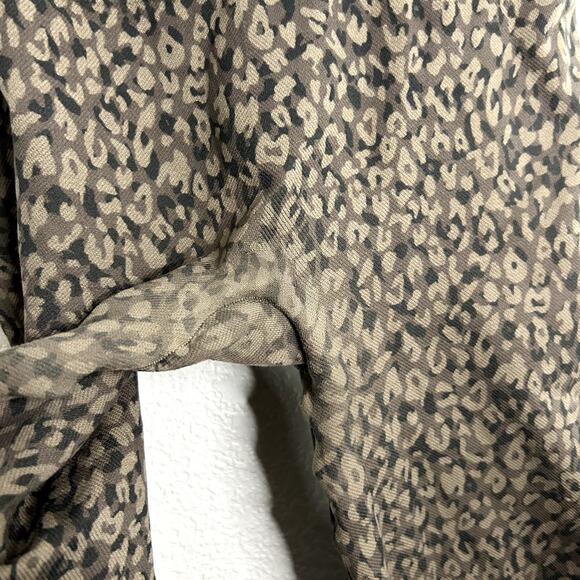 Spanx Look At Me Now Seamless Leggings in Mini Leopard Womens Size Large - Picture 6 of 7